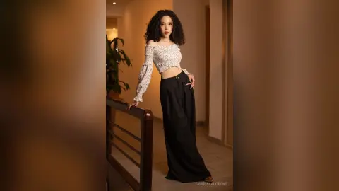 GabrielaLorens — Bossy and stylish!