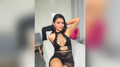 AmandaFah — How Do I Look in Black Lace?