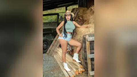 ErikaHoffman — The hottest there is😈🥵