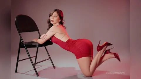FernandaCapri — Jessica Rabit vibe