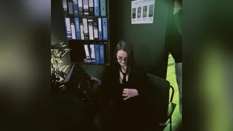 MaryFlower — Office Siren
