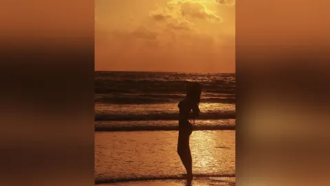 NaluAmy — Seaside