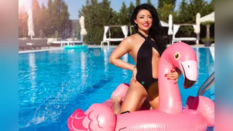AnneThompson — Let's have fun! 💦