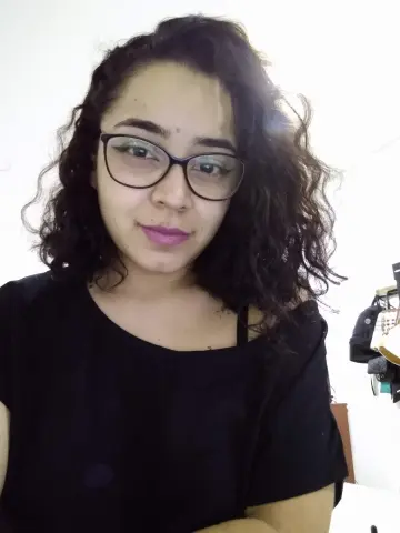 Emmamartinezz18 — Streamate Photos