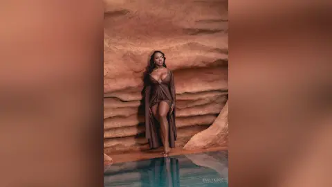 EmilyKorz — 🏜️