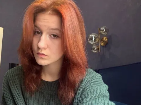 EmmaTrippa cam model