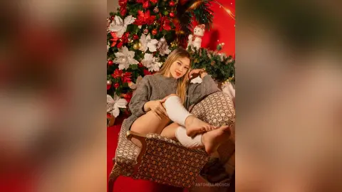 AntonellaBosch — 🎄 Merry Christmas 22 🎄