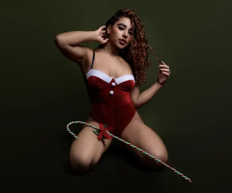 AlaiaBell — Streamate Photos