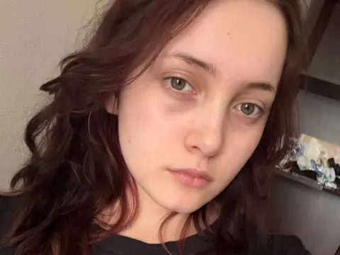 AmilyBens cam model