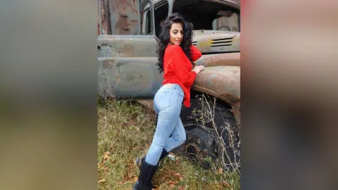 SonyaGils — Jeans time:P