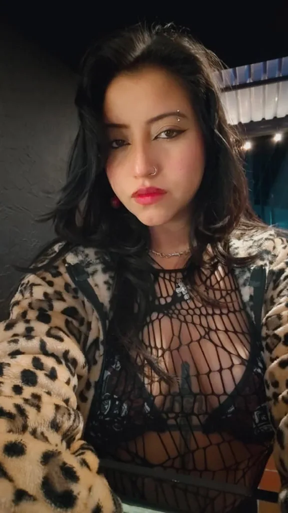 Roxxy_Black — Streamate Photos