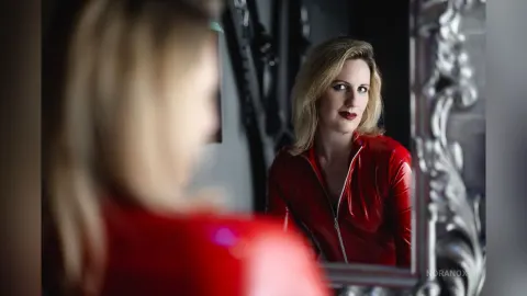 NoraNox — Mistress Nora