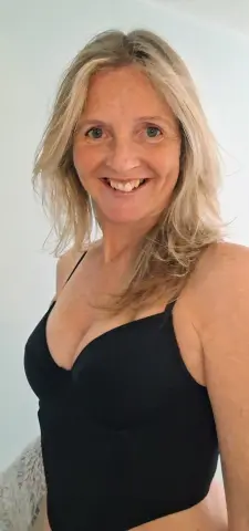 HotMatureLucy26 — Streamate Photos
