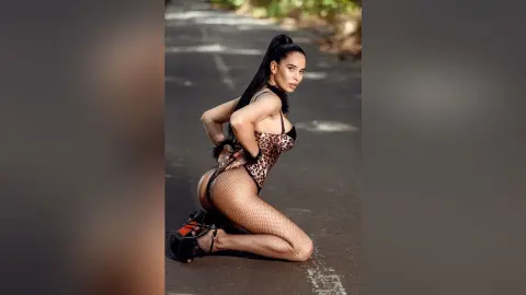 SandraBex — Outdoor