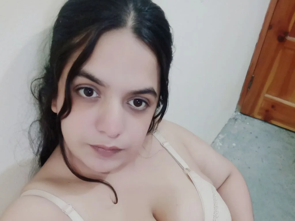 SandyQueen — live cam