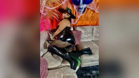 CattleyaBron — Come with Watch🧙‍♀️🧙‍♀️
