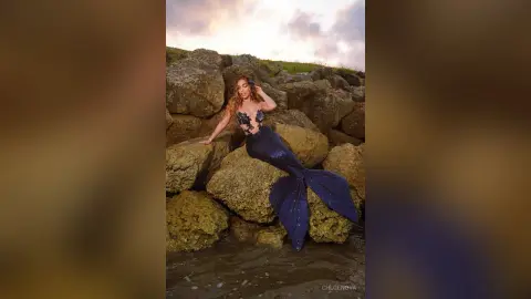 ChloeNova — YOUR MERMAID!!🧜🏼‍♀️🌊🪸🎃👻