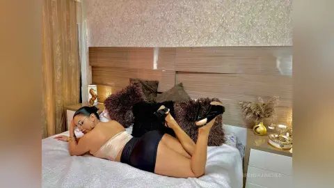 BrendaJimenes — Sexcretary😘