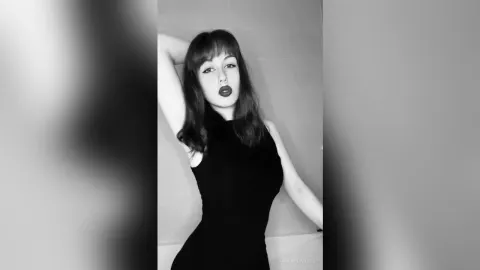 JaneneOkutsu — Nothing extra
