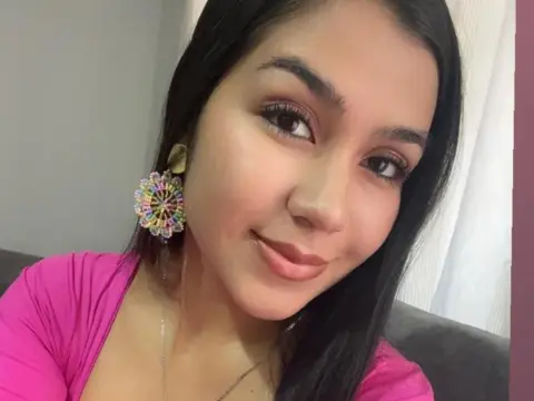NatyChers cam model