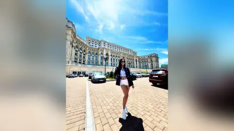 ValeryEvan — 🌸✨🏛️🇷🇴