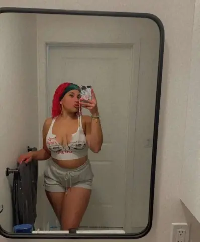 KandiKamio — Streamate Photos