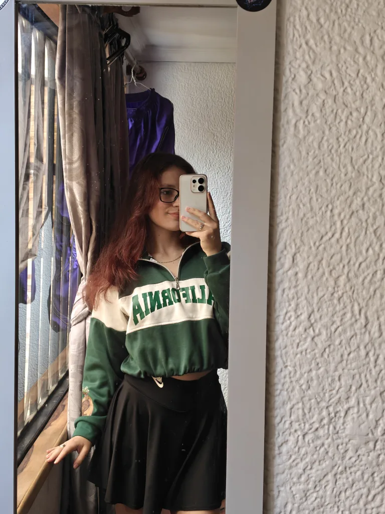 LaricsaBlue18 — Streamate Photos