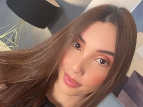 AnaisNinn19 — Streamate Photos