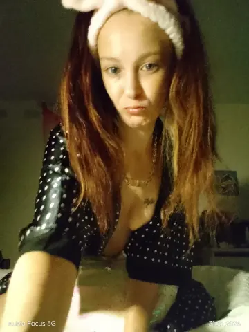 YoungMilf4u — Streamate Photos