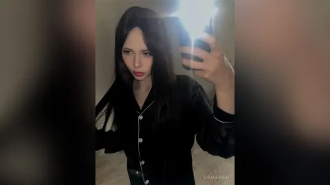 LisaHeaven — Hi everyone!