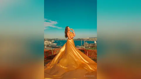 AlanaPearce — HOLIDAYS 2025