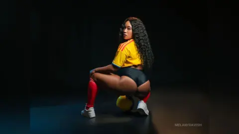 MelanyDavish — Ready for the world cup ⚽🔥