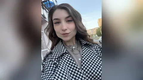 MelanieReids — Hey 
