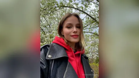 VeronaBrucker — Spring walk