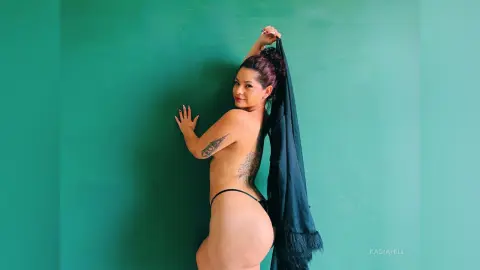KasiaHill — Your wife enjoying herself at home