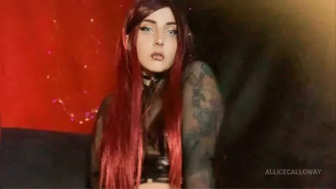 AlliceCalloway — Red hair ❤️🖤❤️