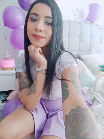 Ashleymayer199 — Streamate Photos
