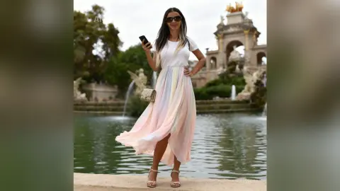 JuliaHayss — i m in spain - holiday