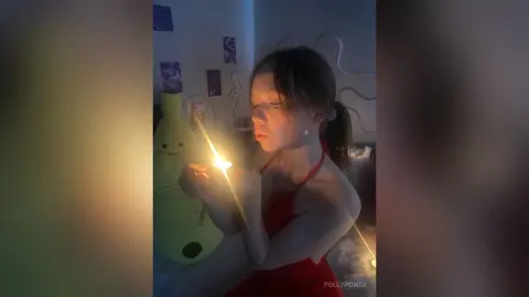 PollyPower — very fire Polly😍