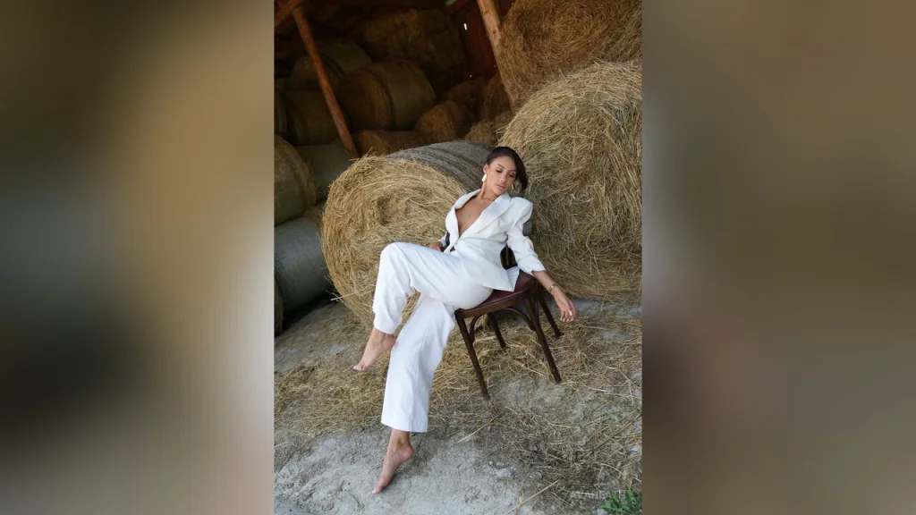 AvaHeath β Country cutie
