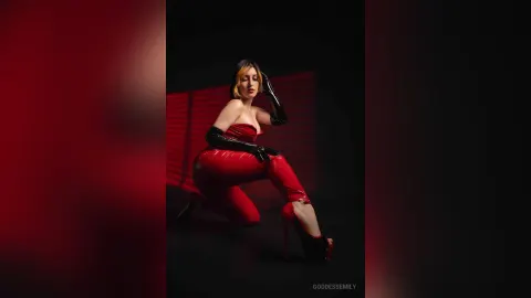 GoddessEmily — Red 🥵