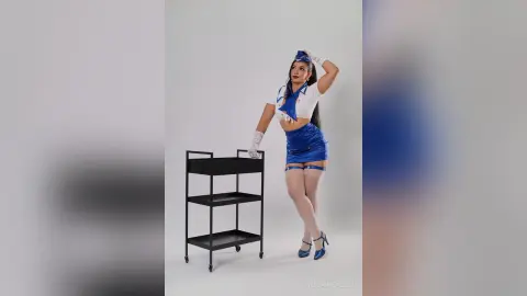 MeganneAllen — 𝐿𝒾𝑔𝒽𝓉𝓈 𝑜𝒻𝒻, 𝑒𝓂𝓅𝓉𝓎 𝒽𝒶𝓁𝓁𝓌𝒶𝓎… 𝒹𝑜 𝓎𝑜𝓊 𝒹𝒶𝓇𝑒?