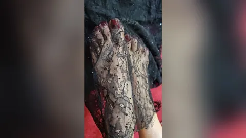 DoraKent — FEET