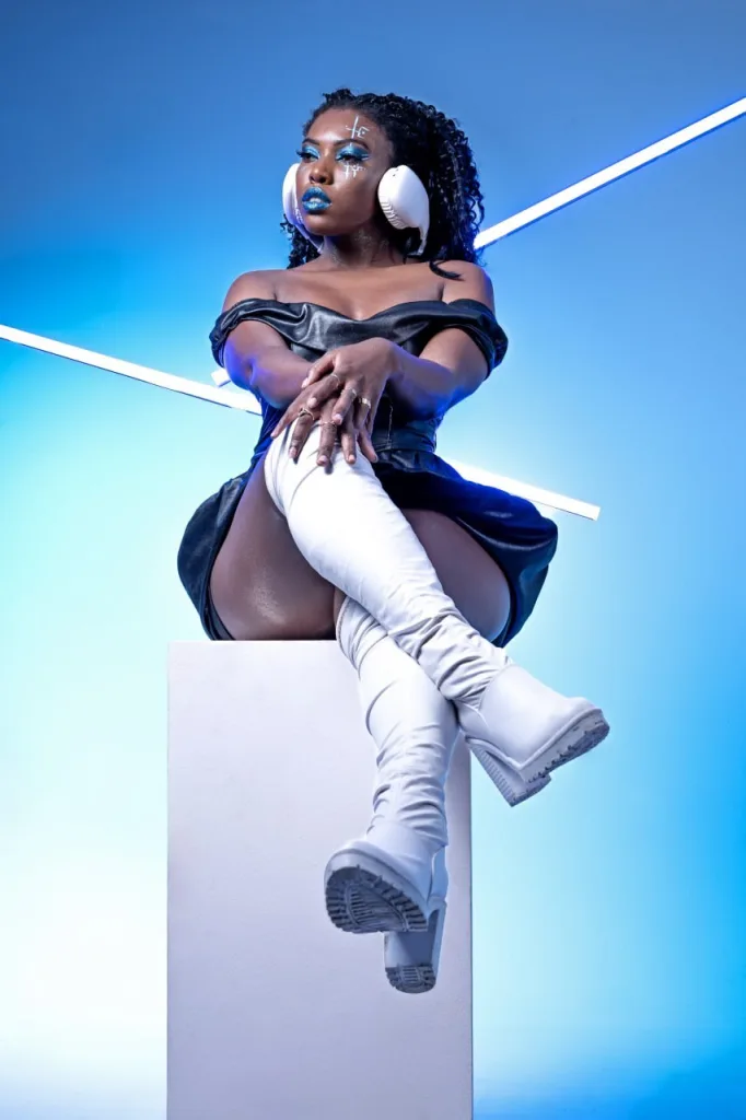 Shuri_Baku — Streamate Photos