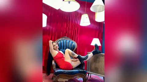 Melissaadam — hot