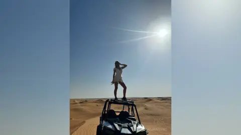 JuliaAzzuro — Desert