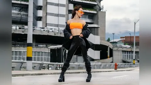 PaulinaColucci — Urban Girl