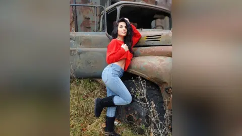 SonyaGils — Jeans time:P
