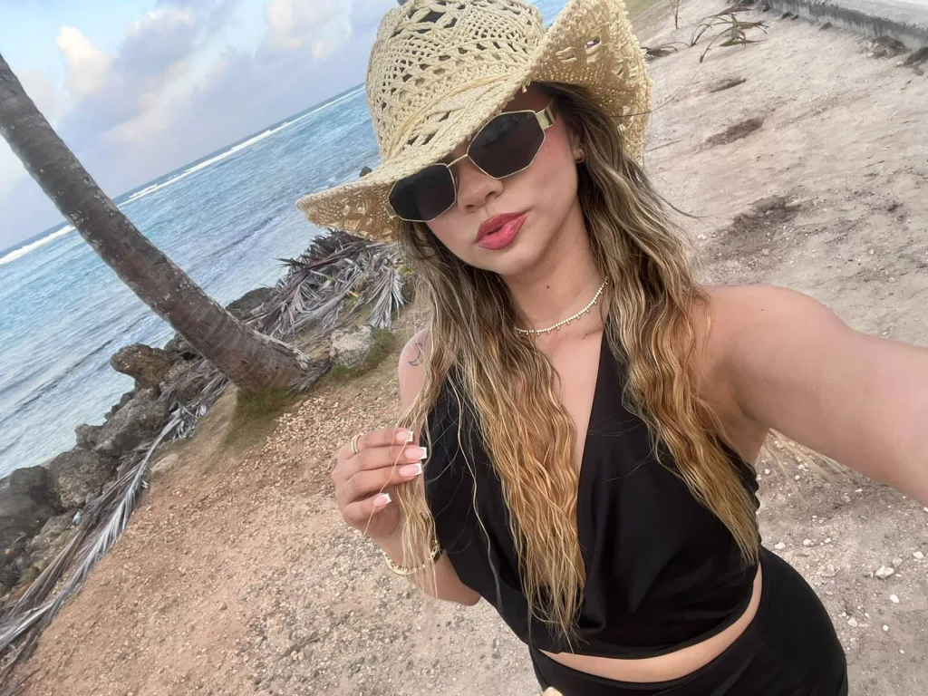 DoveKameeron — Streamate Photos