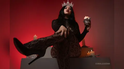 CoralQueenn — fetish world 🔥
